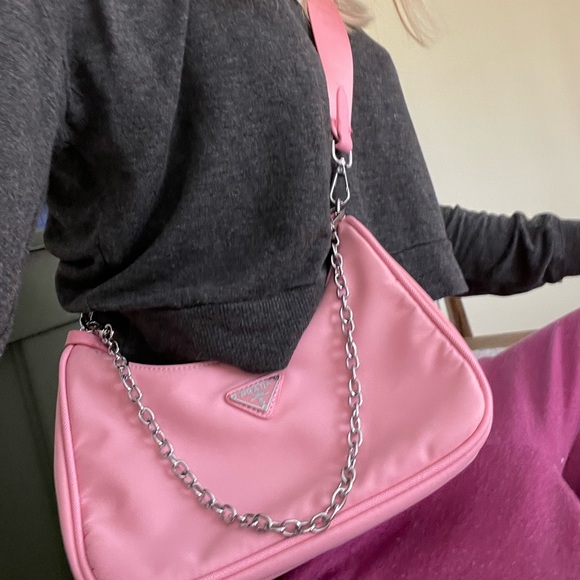 Prada Handbags - Pink Prada bag!
